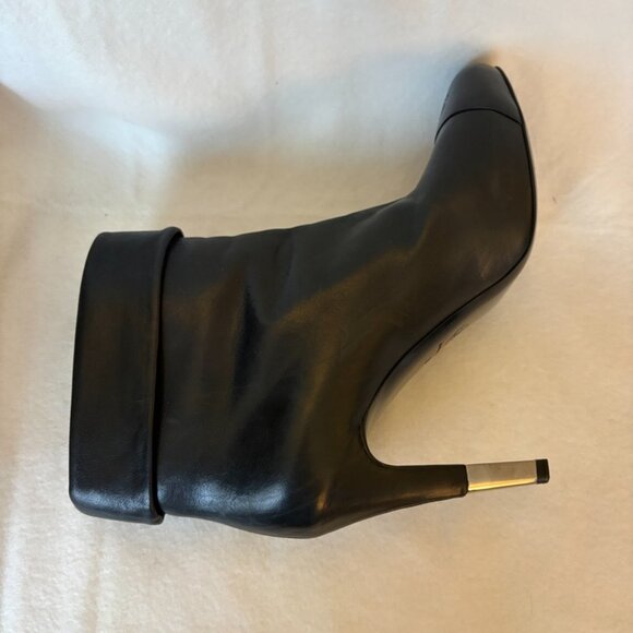 Chanel black leather heeled ankle booties logo boots size 38 Bottines - Picture 14 of 15